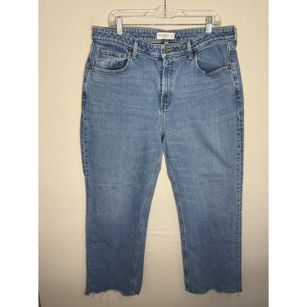 Abercrombie & Fitch Curve Love 90s Relaxed High Rise Jeans Women's 33 Raw Hem